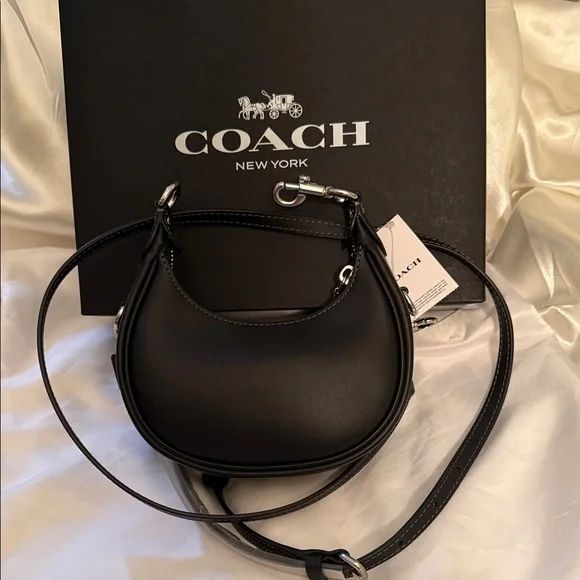 🖤🩶Coach NWT Black /Silver Jonie Crossbody Bag with Silver Hardware - Picture 5 of 7